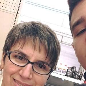 Meet your Posher, Danjela